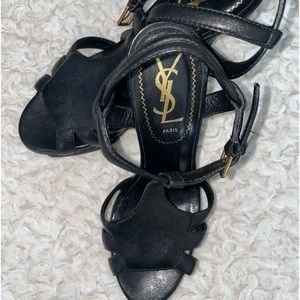 YSL Black stingray pumps